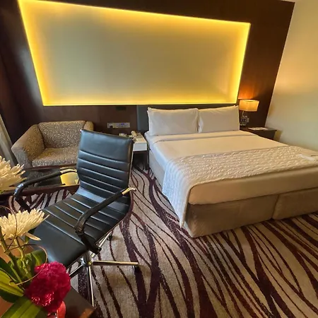 Le Royal Meridien Chennai Exterior photo