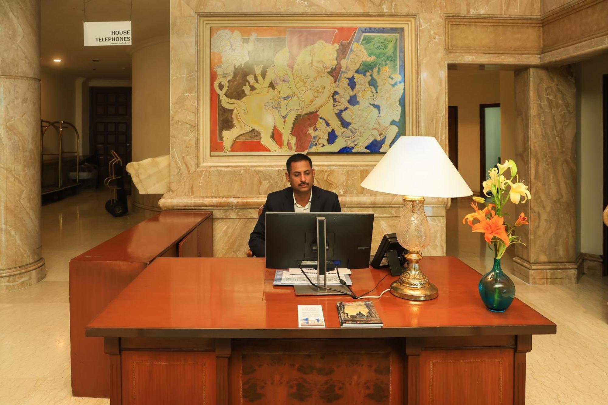 Le Royal Meridien Hotel 5*
