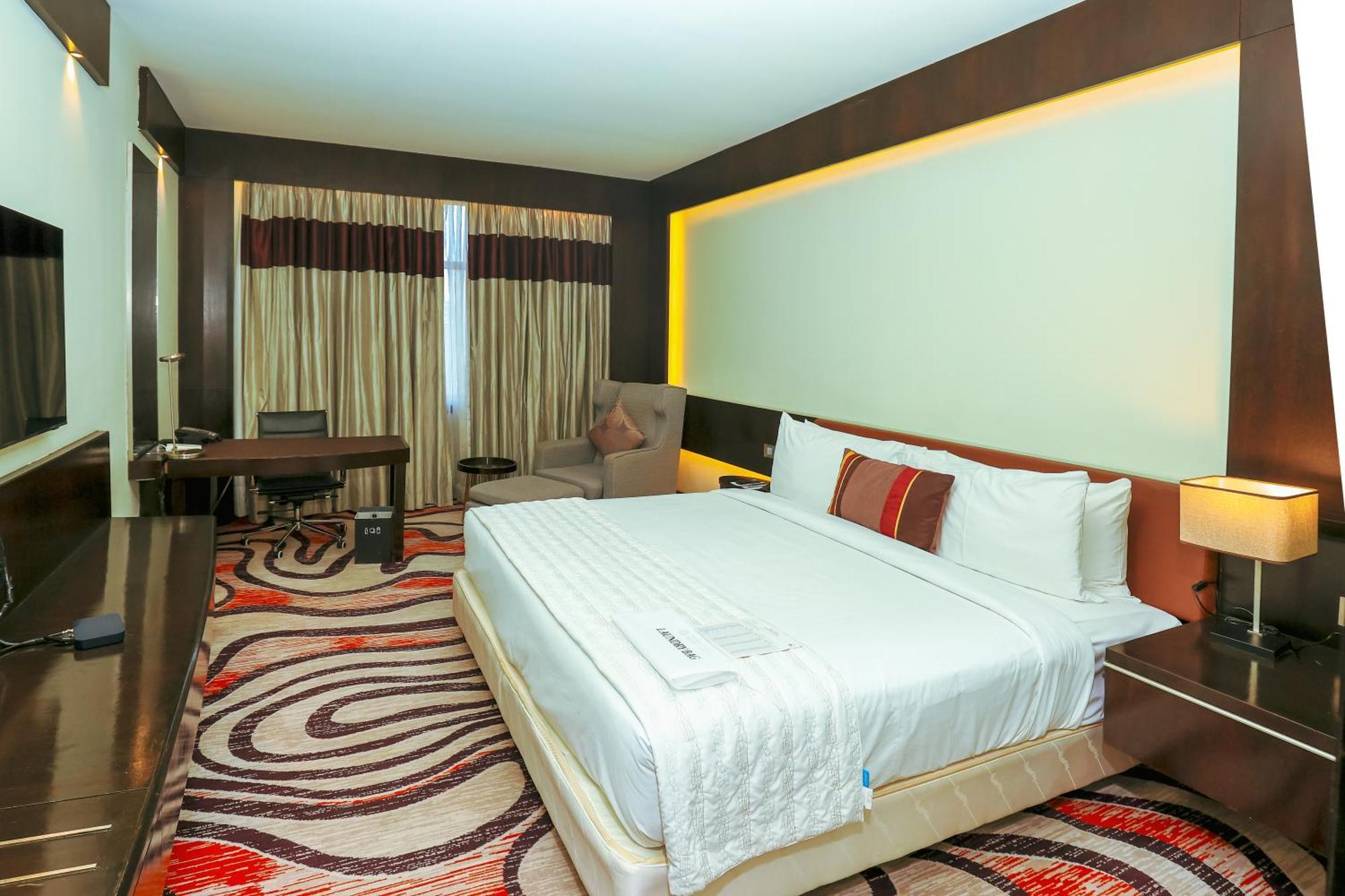 Le Royal Meridien होटल 5*