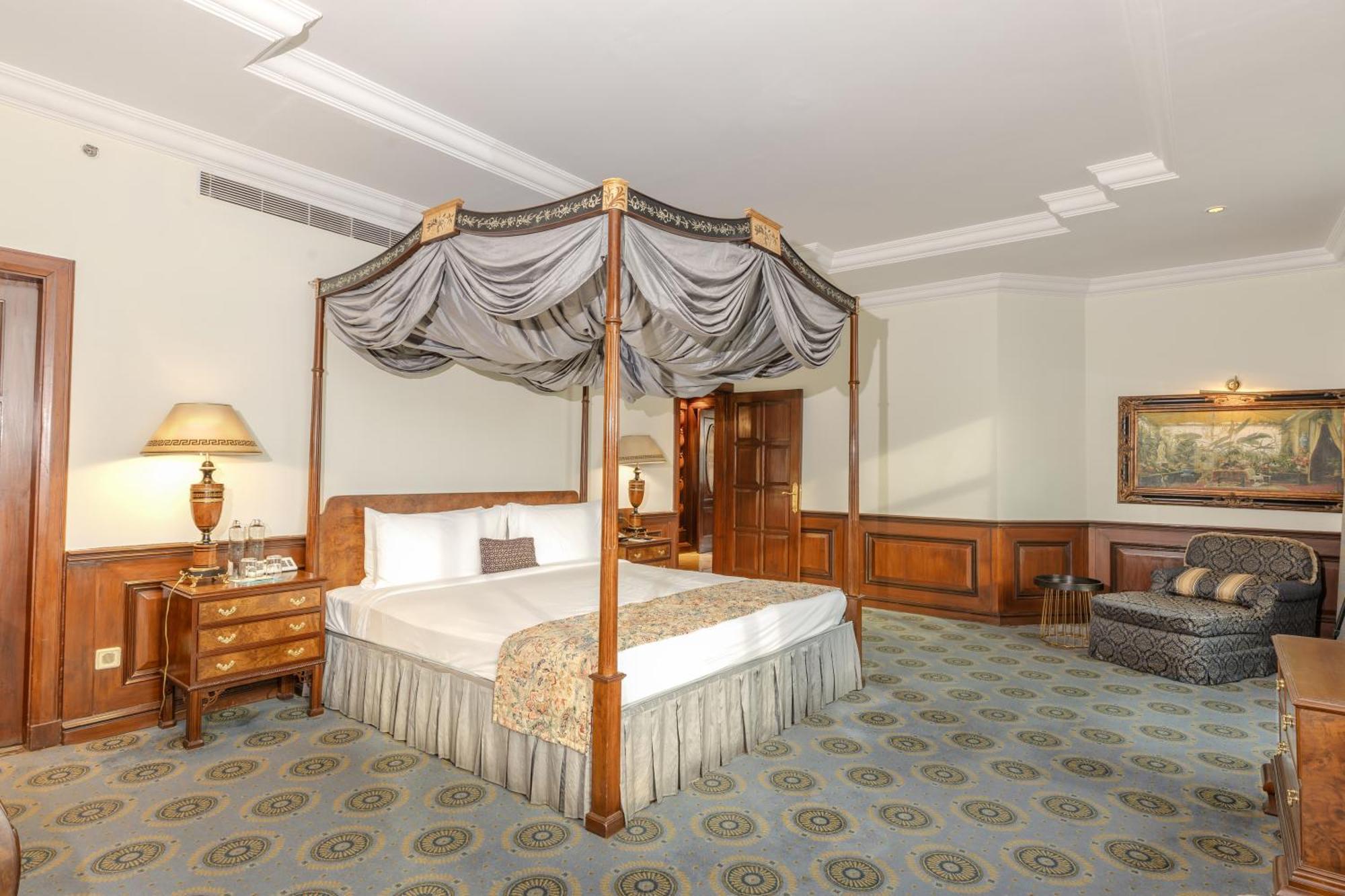Hotel Le Royal Meridien Chennai