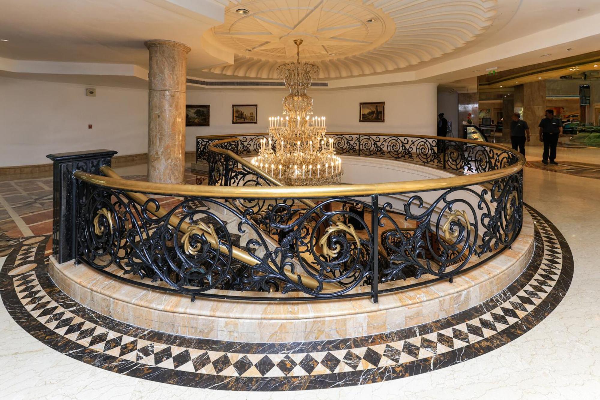 Le Royal Meridien होटल